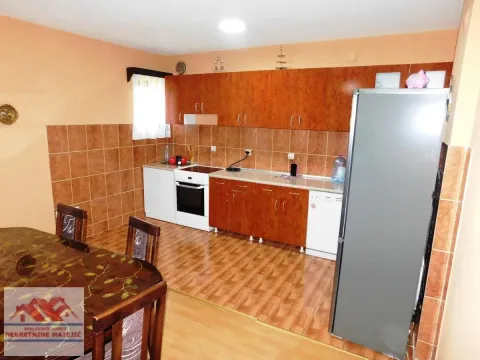 Sale, house, 264m², Korićani, Kragujevac - image 45