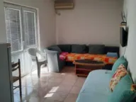 Izdavanje, jednosoban stan, 50m², Sutomore, Bar - image 1