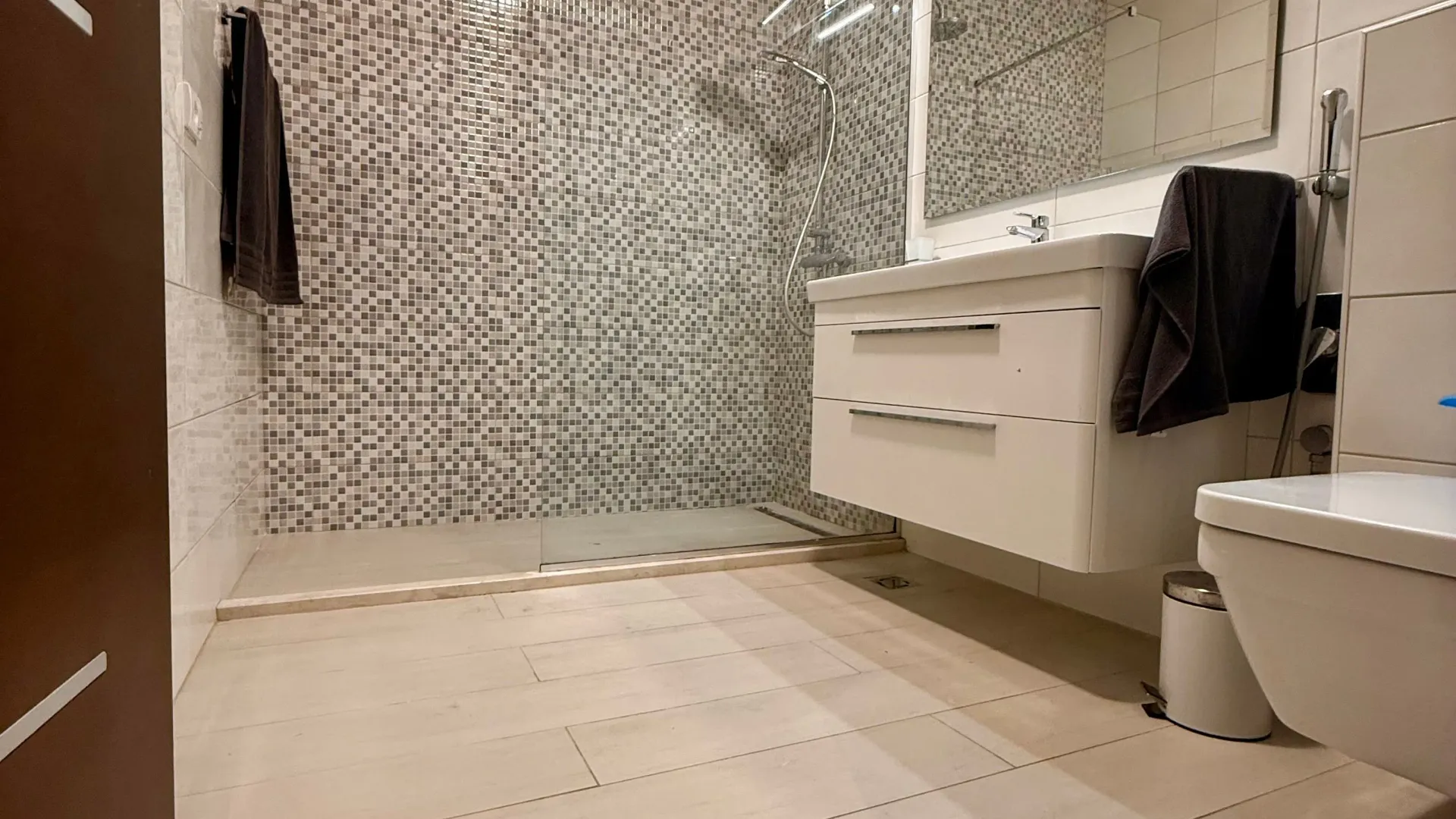 Rent, two bedroom apartment, 90m², Preko Morače, Podgorica