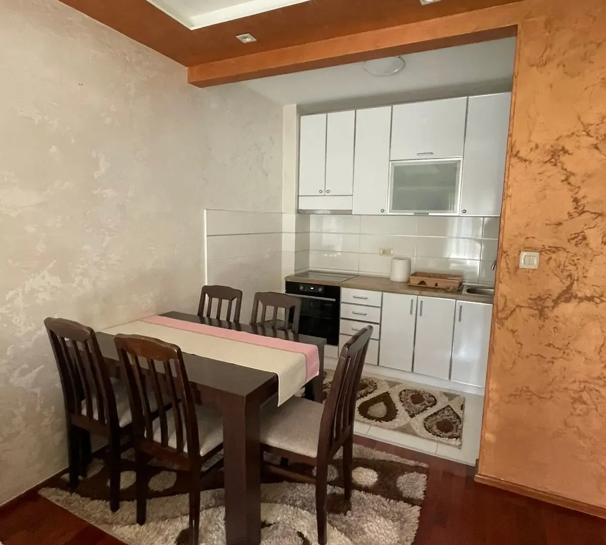 Rent, one bedroom apartment, 40m², Stari Aerodrom, Podgorica