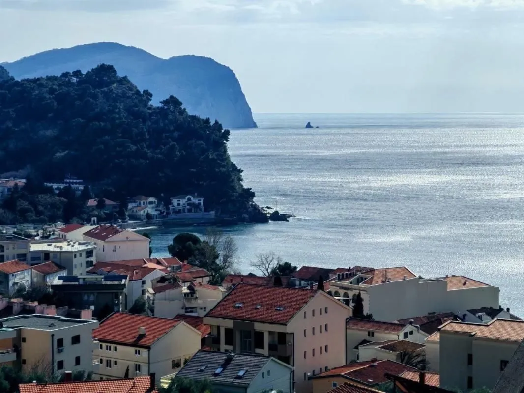 Prodaja, jednosoban stan, 55m², Petrovac, Budva
