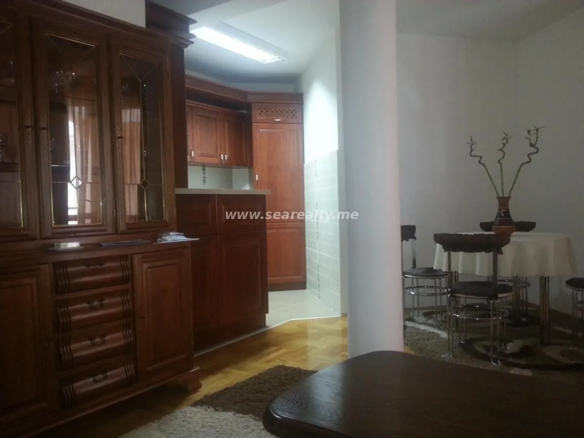 Rent, apartment, 53m², Centar, Budva
