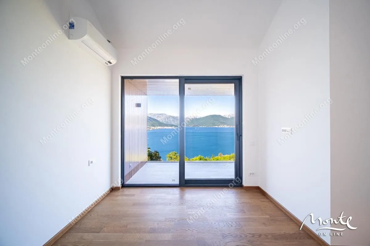 Prodaja, kuća, 166m², Krašići, Tivat