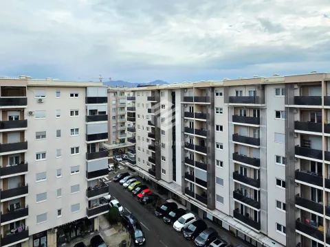 Sale, one bedroom apartment, 47m², City Kvart, Podgorica - image 10