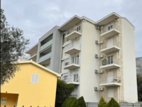 Sale, apartment, 70m², Bečići, Budva - image 2