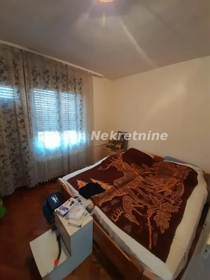 Prodaja, kuća, 135m², Petrovaradin, Novi Sad