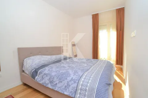 Rent, one bedroom apartment, 40m², Central Point, Podgorica - image 4