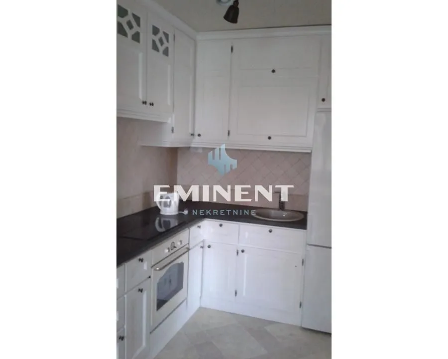 Rent, two bedroom apartment, 65m², Stari Grad, Beograd