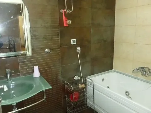 Prodaja, četvorosoban stan, 141m², Lion, Zvezdara Sve Podlokacije - image 3