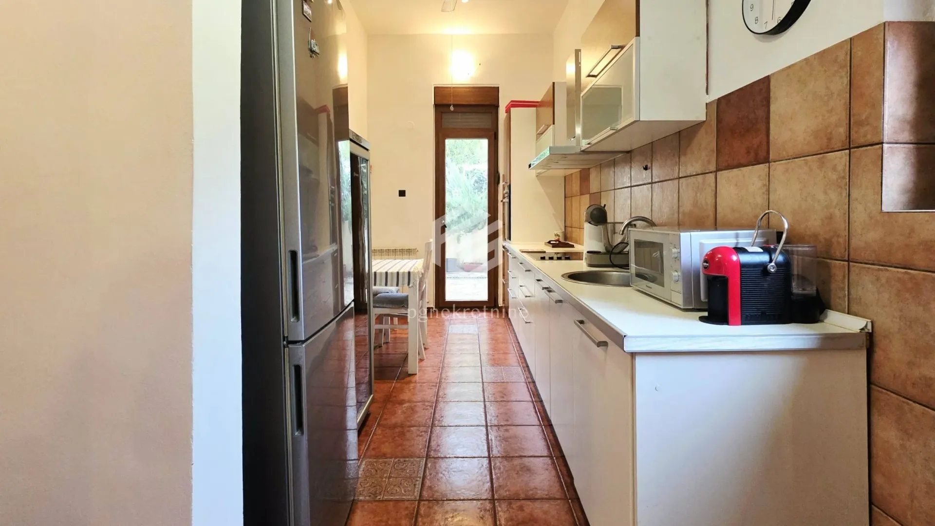 Rent, house, 285m², Gorica C, Podgorica