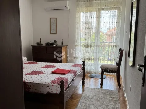 Rent, two bedroom apartment, 75m², Gornja Gorica, Podgorica - image 6
