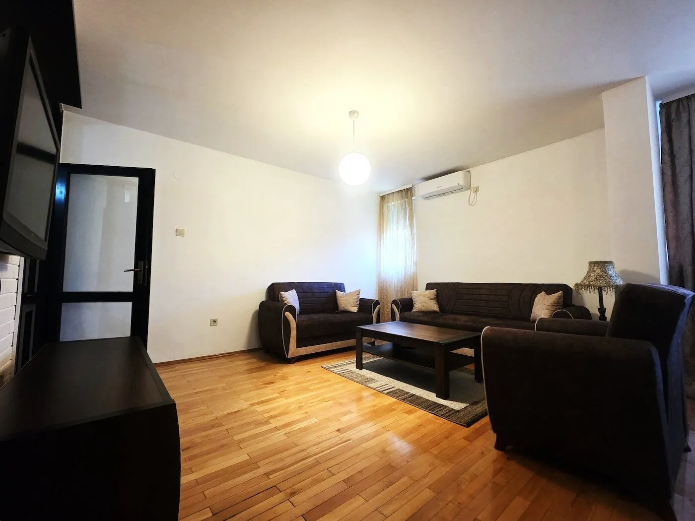 Izdavanje, stan, 59m², Blok 5, Podgorica