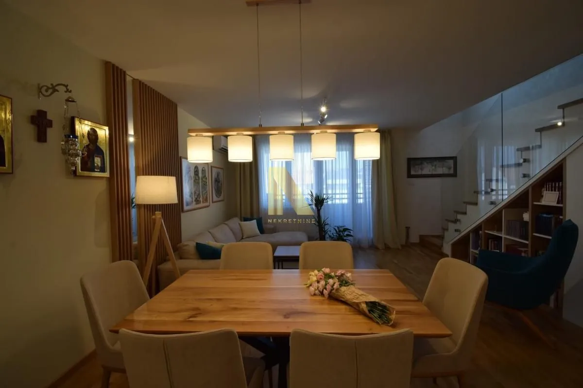 Prodaja, četvorosoban stan, 111m², Nova Detelinara, Novi Sad Sve Podlokacije