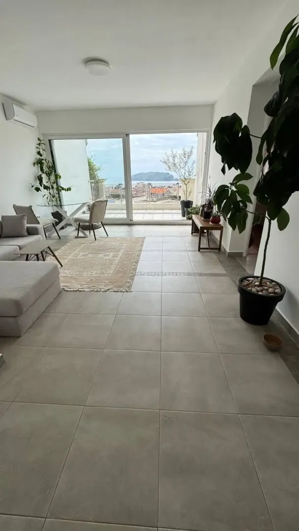 Sale, two bedroom apartment, 68m², Budva, Crna Gora
