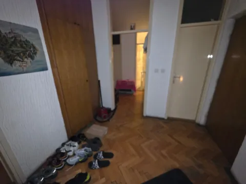 Sale, three bedroom apartment, 125m², Blok 6, Podgorica - image 11