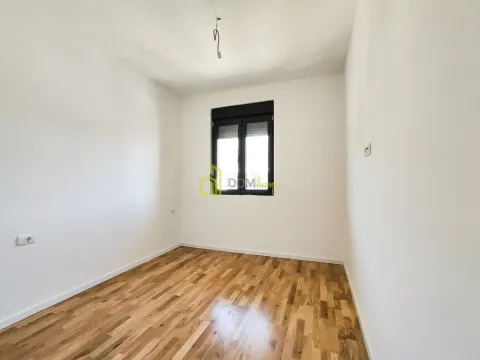 Rent, one bedroom apartment, 42m², Tološi, Podgorica - image 7