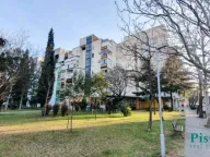 Prodaja, trosoban stan, 100m², Blok 5, Podgorica - image 1