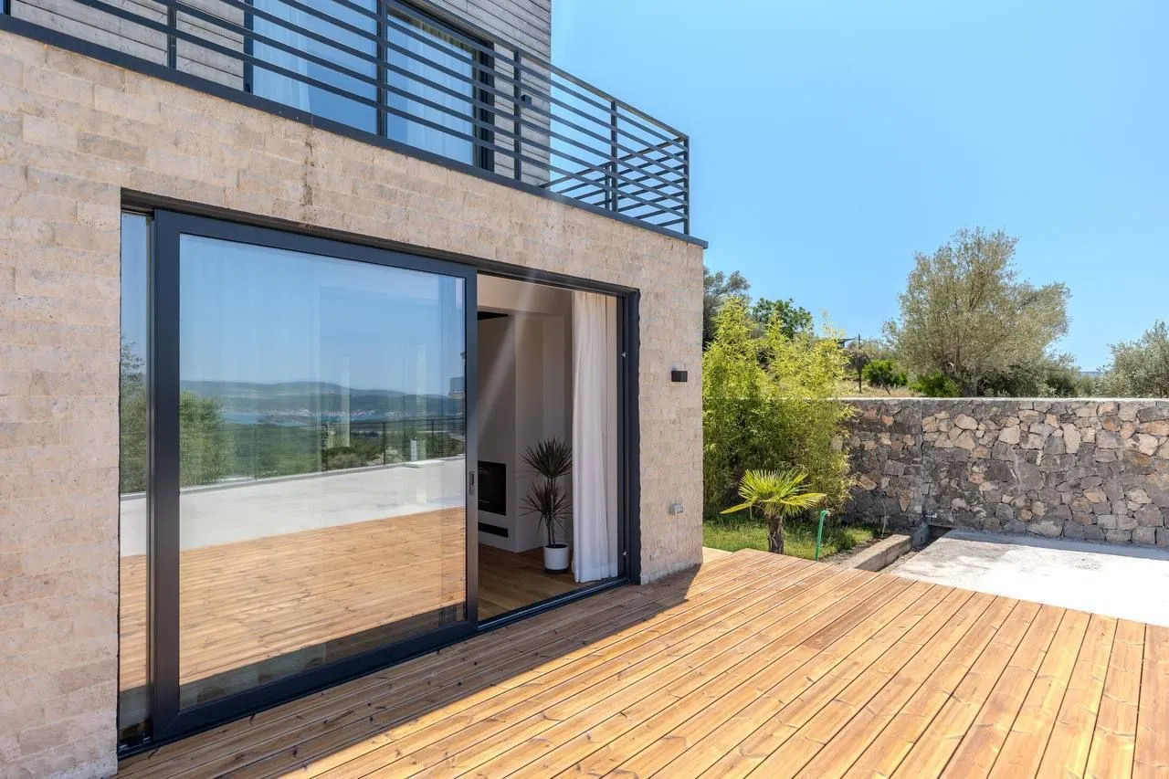 Sale, house, 140m², Centar, Tivat