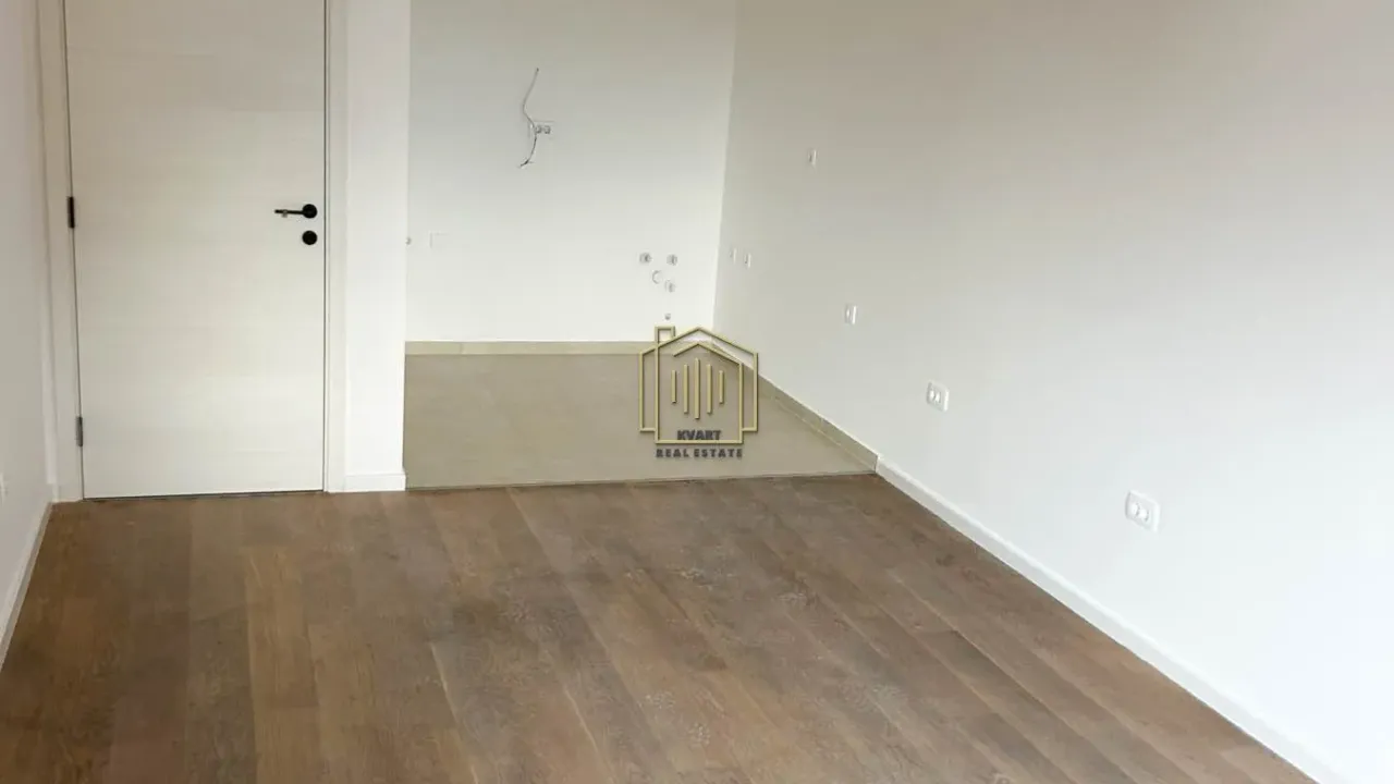 Prodaja, jednosoban stan, 43m², Stari Aerodrom, Podgorica