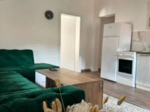 Rent, one bedroom apartment, 44m², Centar, Budva - image 12