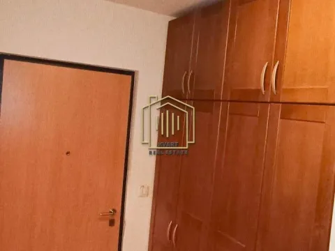 Izdavanje, dvosoban stan, 66m², Stari Aerodrom, Podgorica - image 6