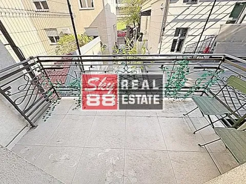 Izdavanje, četvorosoban stan, 188m², Vračar Hram, Vračar Sve Podlokacije - image 7