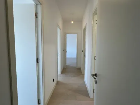 Prodaja, dvosoban stan, 63m², Krivi Most, Podgorica - image 6