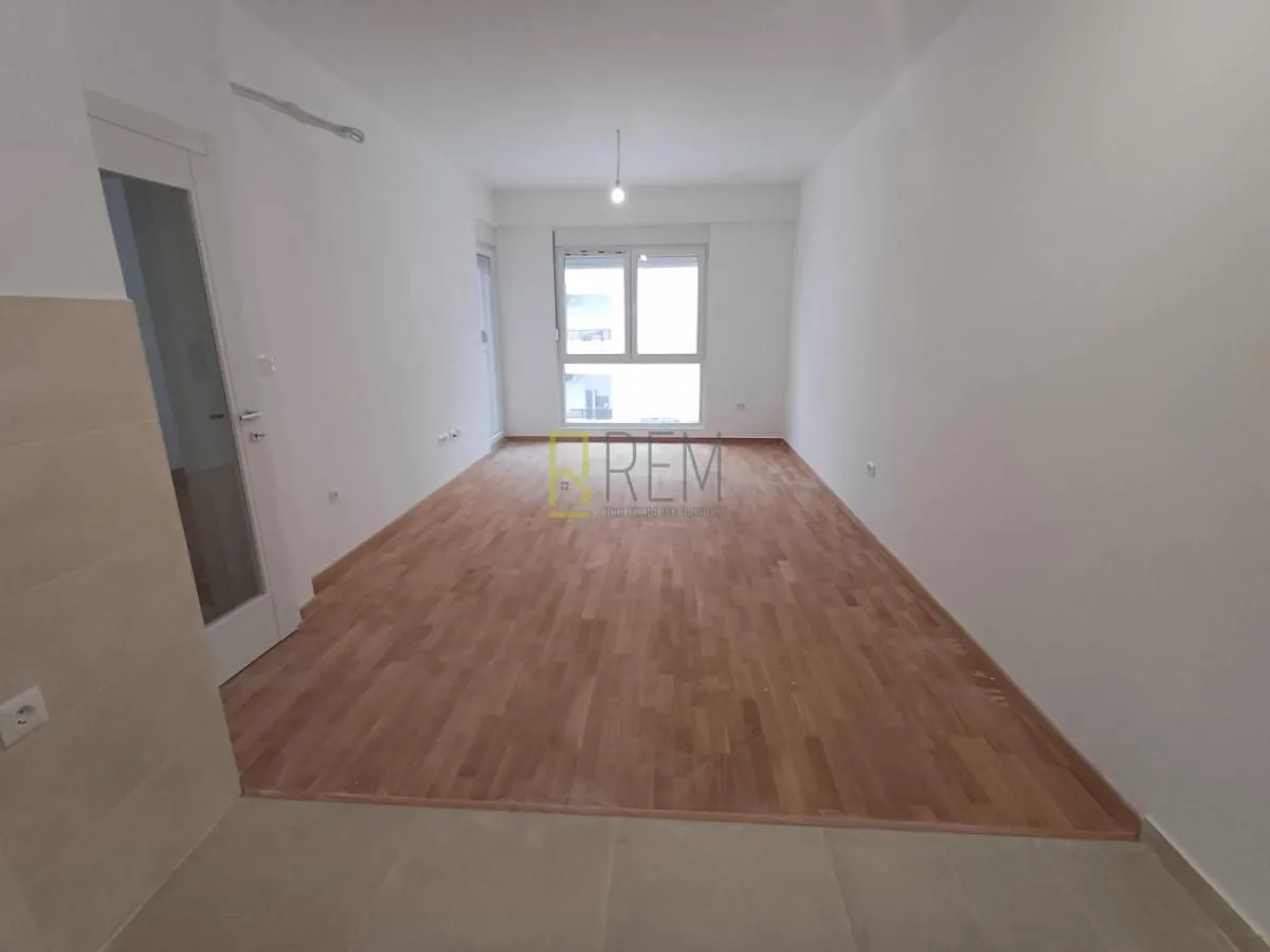 Prodaja, jednosoban stan, 45m², Zabjelo, Podgorica