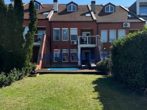 Prodaja, kuća, 320m², Višnjička Banja, Palilula Sve Podlokacije - image 2