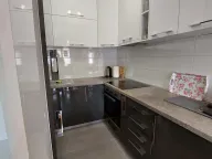 Izdavanje, dvosoban stan, 68m², Centar, Tivat - image 8