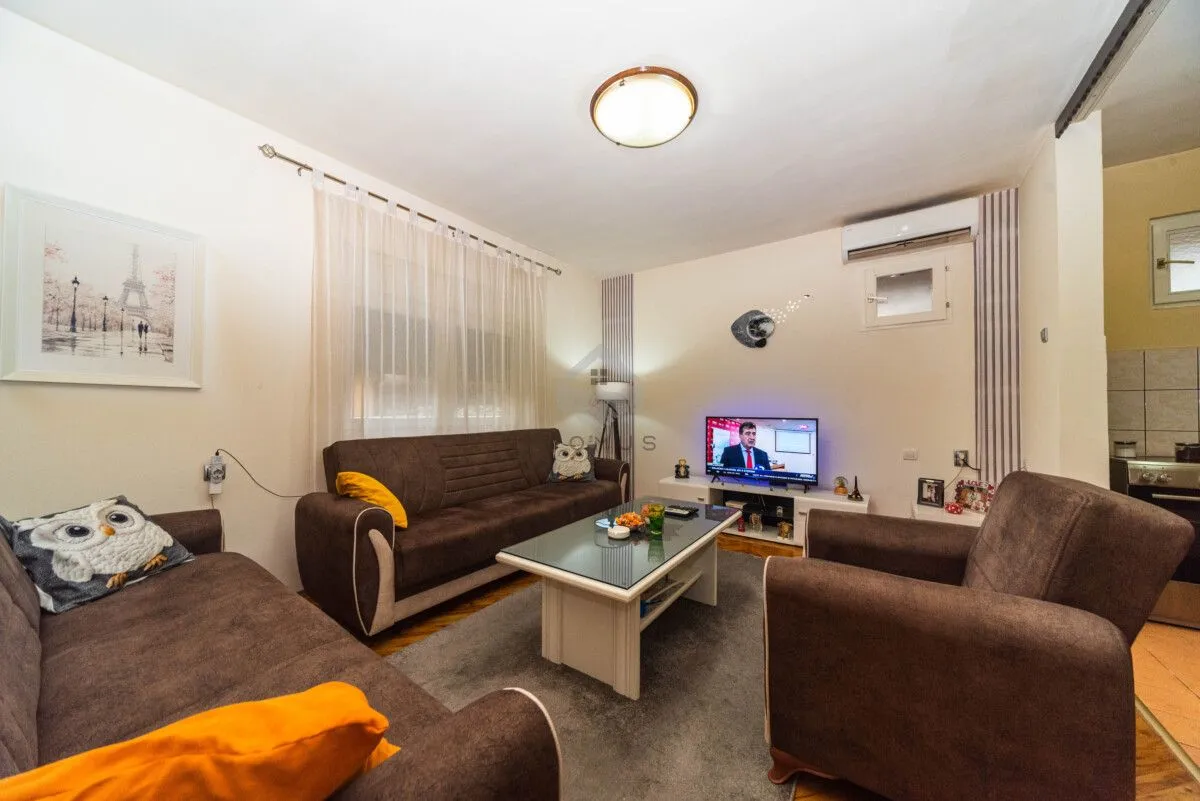 Rent, house, 83m², Tološi, Podgorica