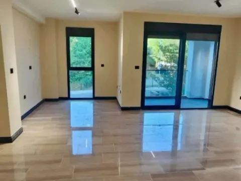 Prodaja, trosoban stan, 111m², Vezirov Most, Podgorica - image 12