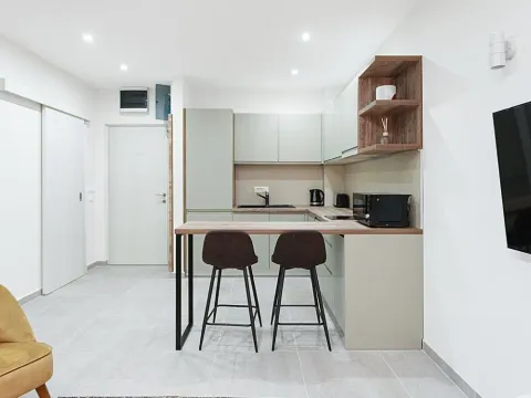 Prodaja, jednosoban stan, 31m², Kotor, Crna Gora - image 5