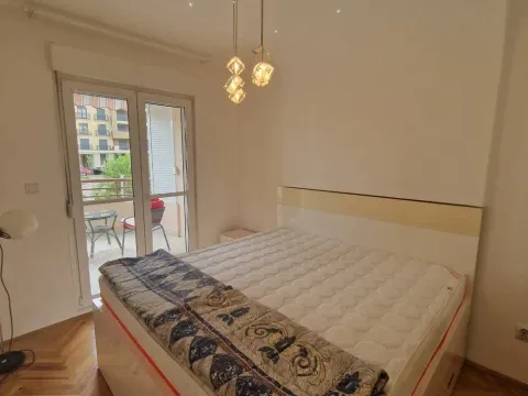 Izdavanje, jednosoban stan, 43m², Podgorica, Crna Gora - image 6
