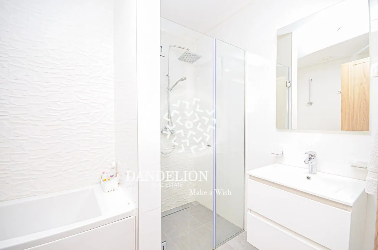 Rent, four bedroom apartment, 136m², Master Kvart, Podgorica