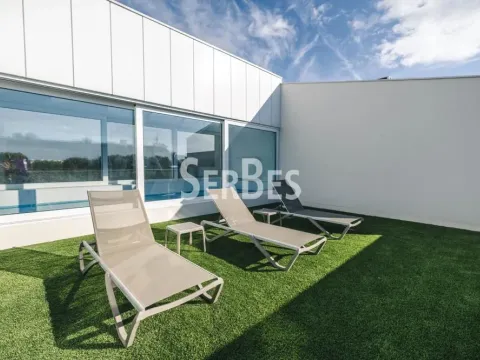 Izdavanje, stan, 360m², Socijalno, Novi Sad Sve Podlokacije - image 16