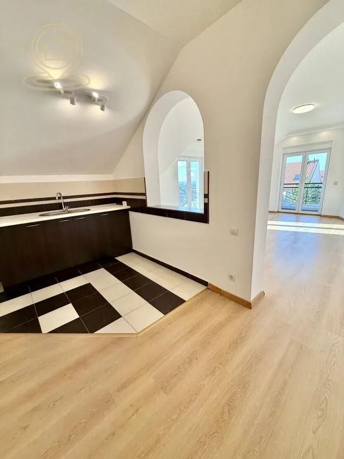 Rent, office space, 64m², Čukarica, Beograd