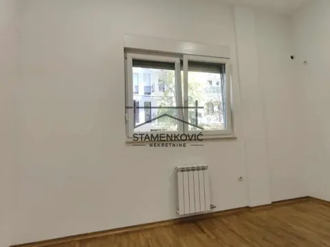 Prodaja, stan, 23m², Socijalno, Novi Sad Sve Podlokacije - image 2