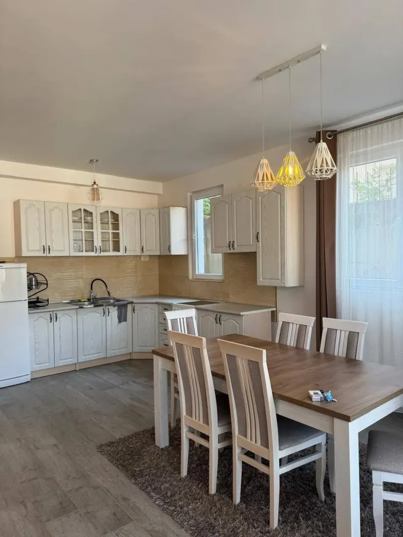 Rent, one bedroom apartment, 62m², Centar, Budva
