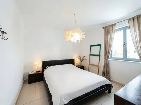 Sale, five bedroom apartment, 111m², Bečići, Budva - image 5