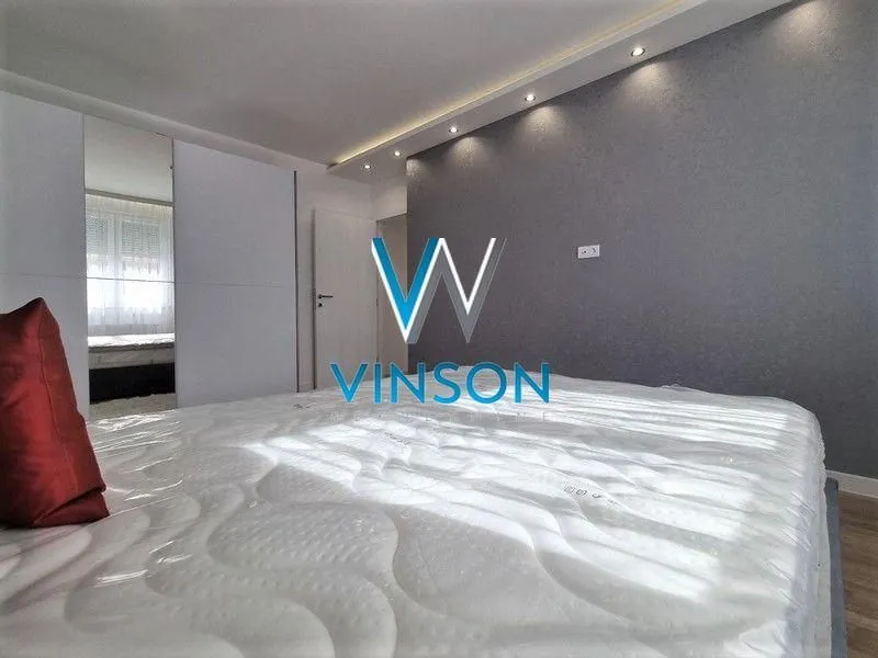 Prodaja, četvorosoban stan, 101m², Salajka, Novi Sad Sve Podlokacije