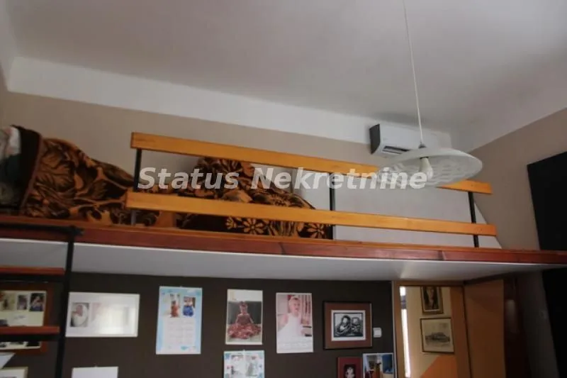 Prodaja, trosoban stan, 81m², Petrovaradin, Novi Sad