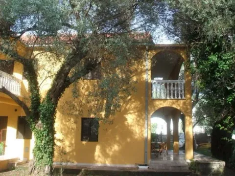 Sale, house, 137m², Buljarica, Budva - image 3