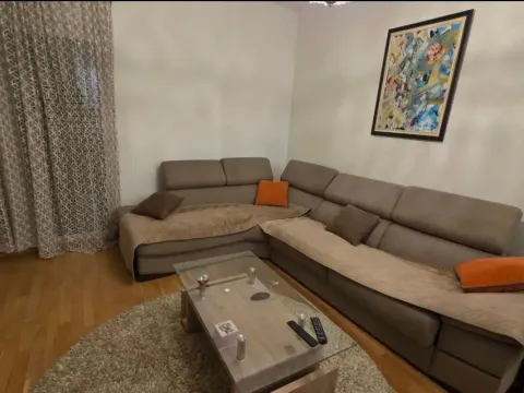 Rent, one bedroom apartment, 72m², Blok 9, Podgorica - image 4