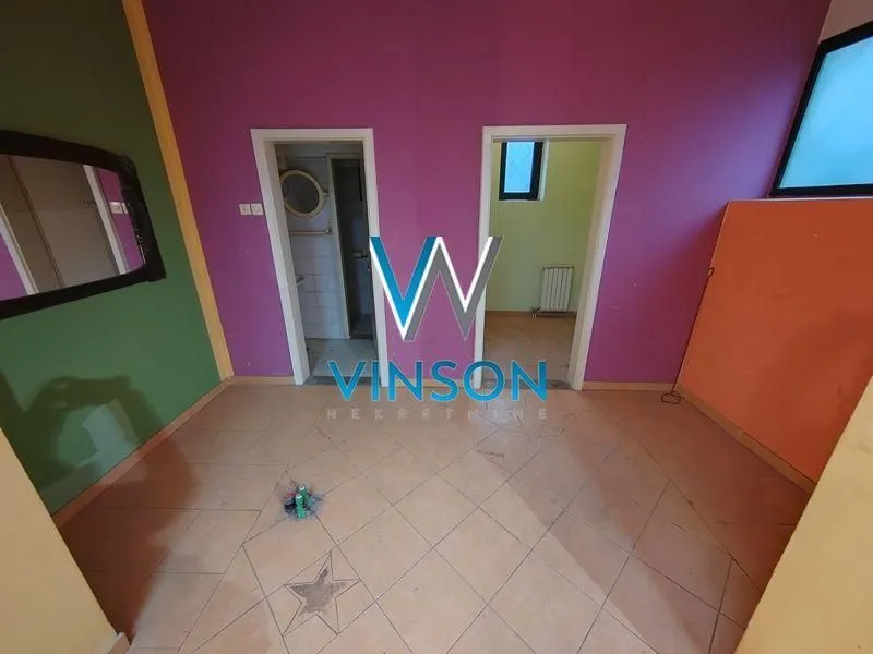 Sale, office space, 33m², Bulevar Oslobodjenja, Novi Sad Sve Podlokacije