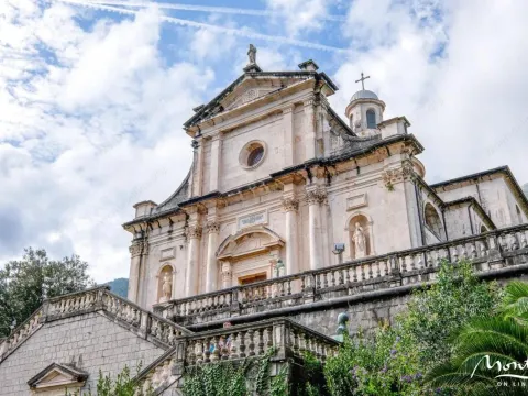 Prodaja, trosoban stan, 80m², Prčanj, Kotor - image 20