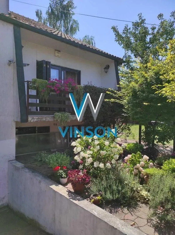 Prodaja, kuća, 350m², Klisa, Novi Sad Sve Podlokacije