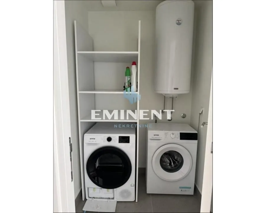 Rent, three bedroom apartment, 83m², Savski Venac, Beograd