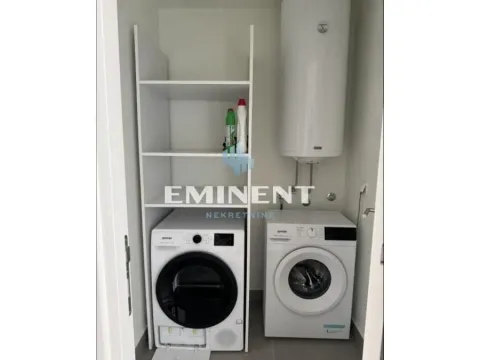 Rent, three bedroom apartment, 83m², Savski Venac, Beograd - image 12