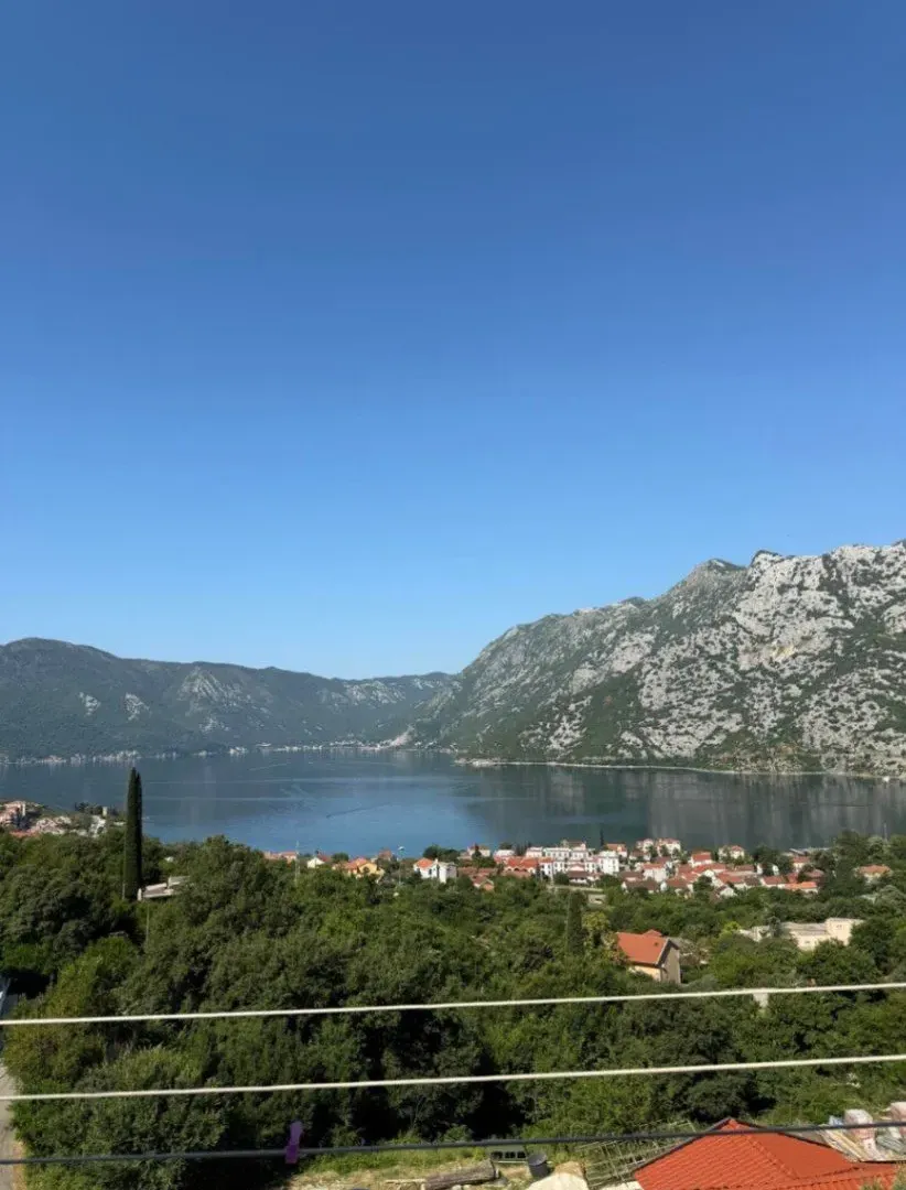 Stan-na-dan, dvosoban stan, 60m², Kotor, Crna Gora